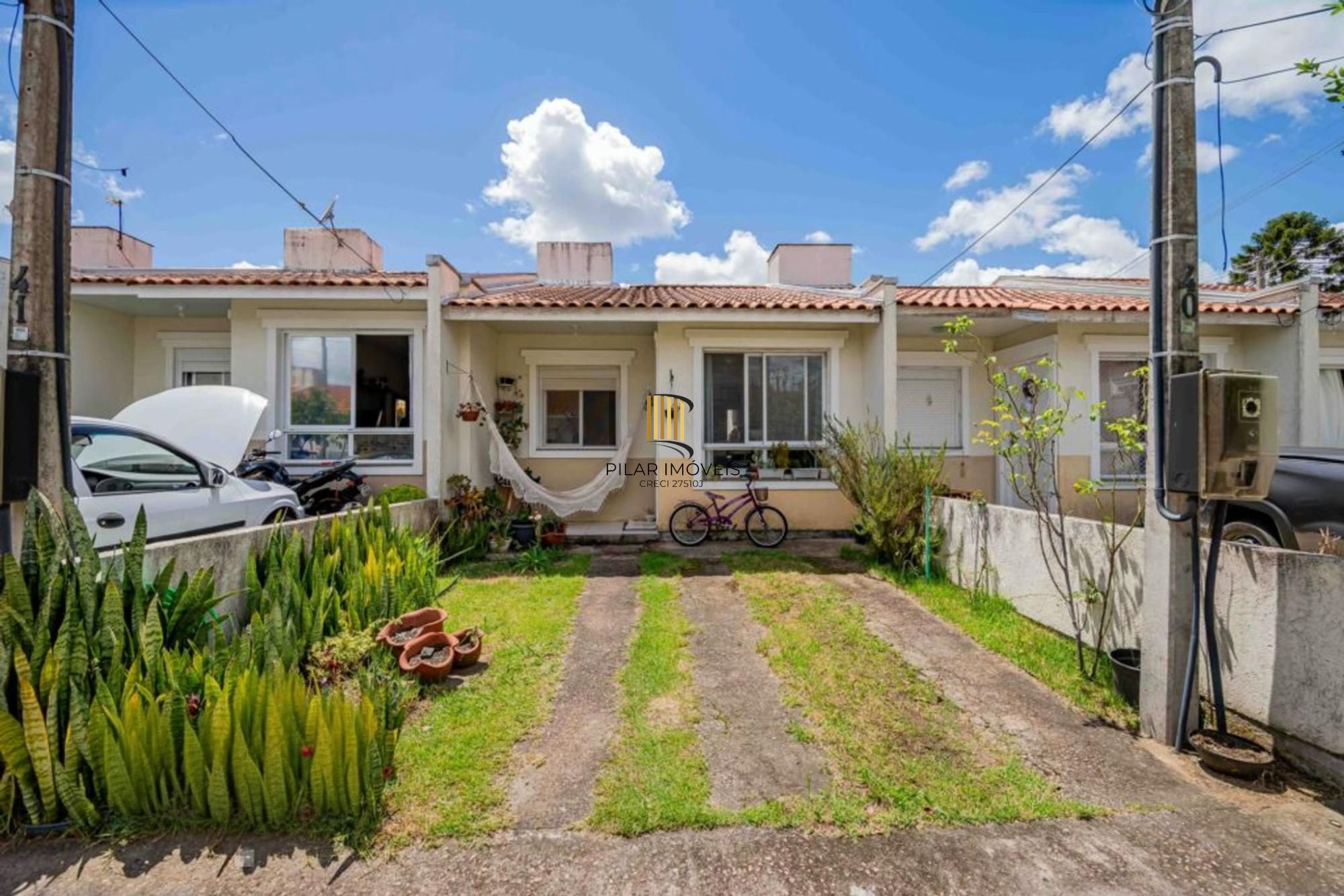 Casa 2 quartos, vaga, academia, piscina e salão de festa no bairro Restinga