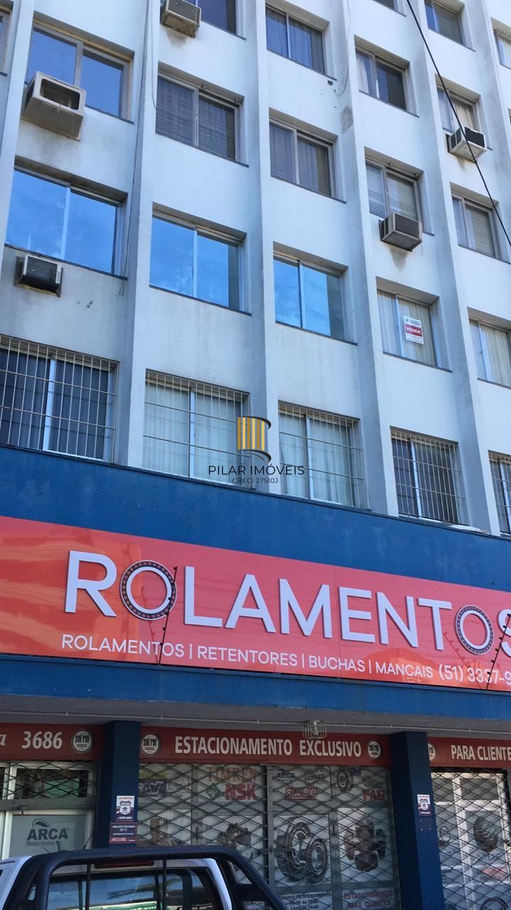 Apartamento com 2 quartos,1 vaga de garagem e elevador no bairro Navegantes