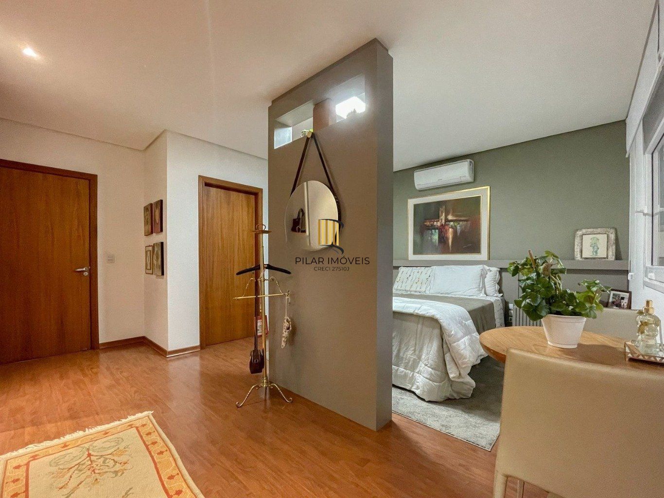 Casa com 4 quartos e 339m² à venda em Santa Tereza, Porto Alegre.