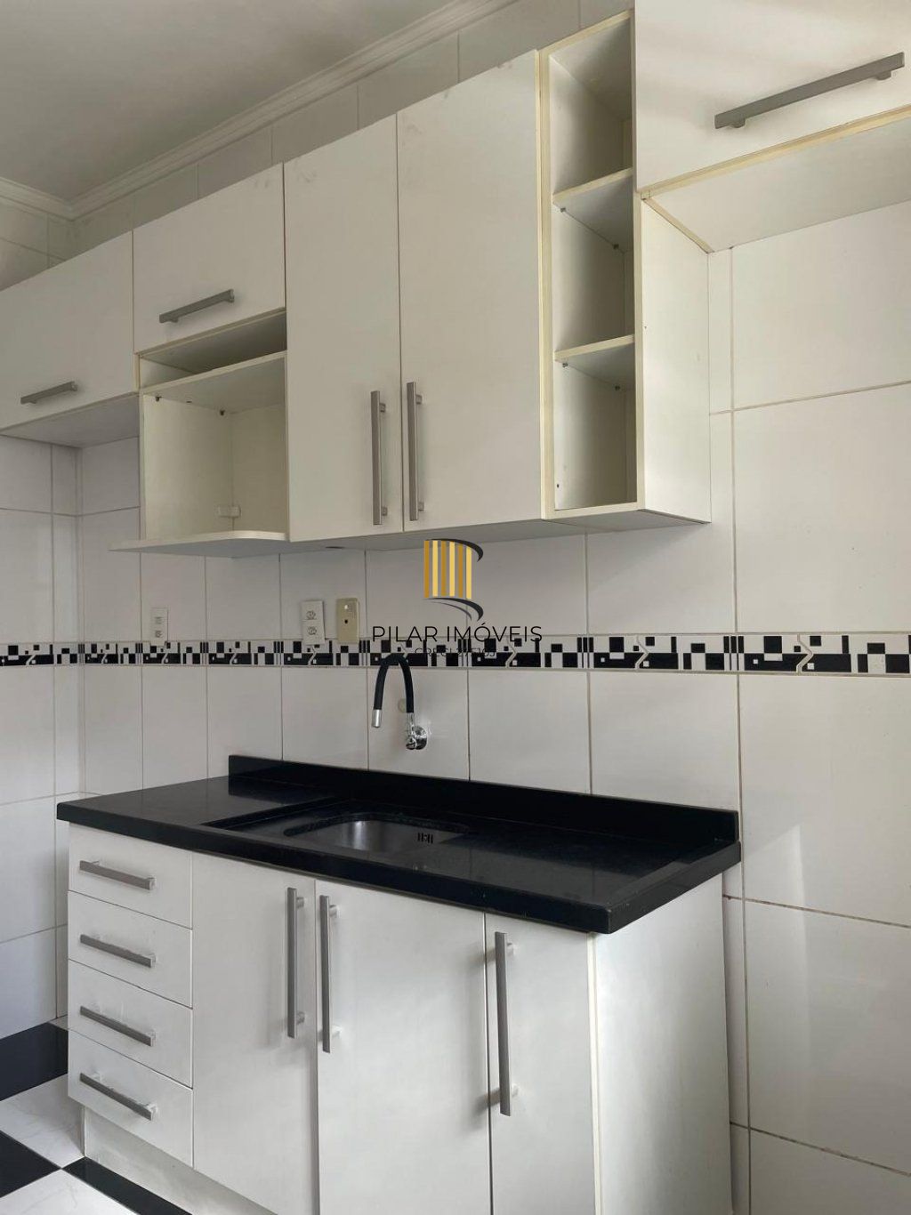 Apartamento com 2 dormitórios no Bairro Santa Cecília