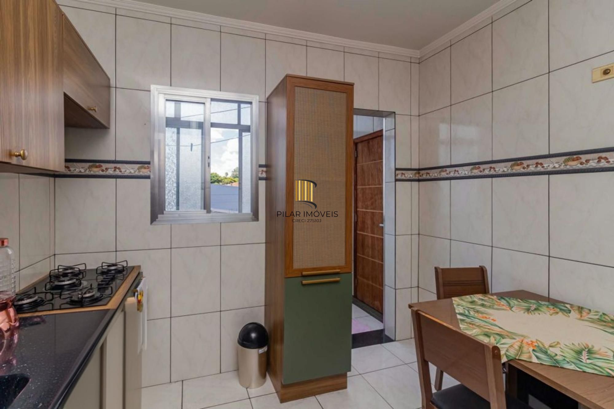 Apartamento semi mobiliado de 2 quartos no bairro Passo da Areia