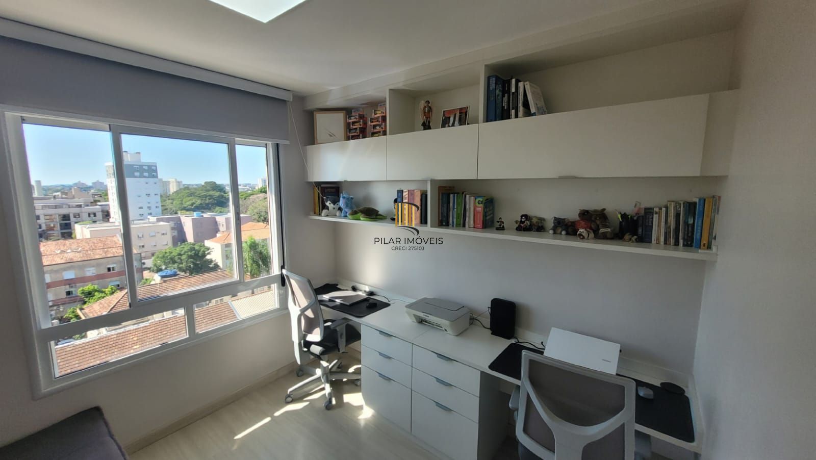 Apartamento mobiliado de 2 quartos, elevador e 1 vaga Jardim Lindóia