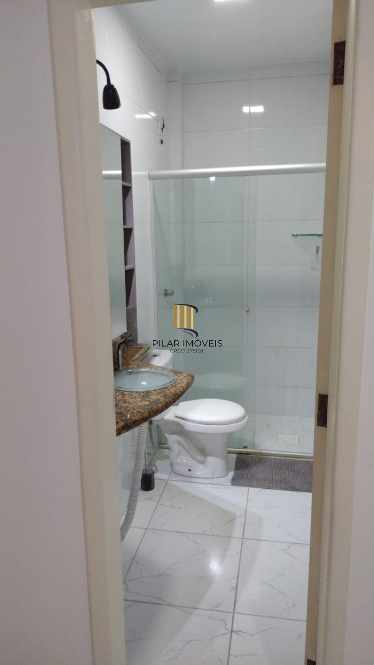 Apartamento de 1 dormitório no bairro Glória