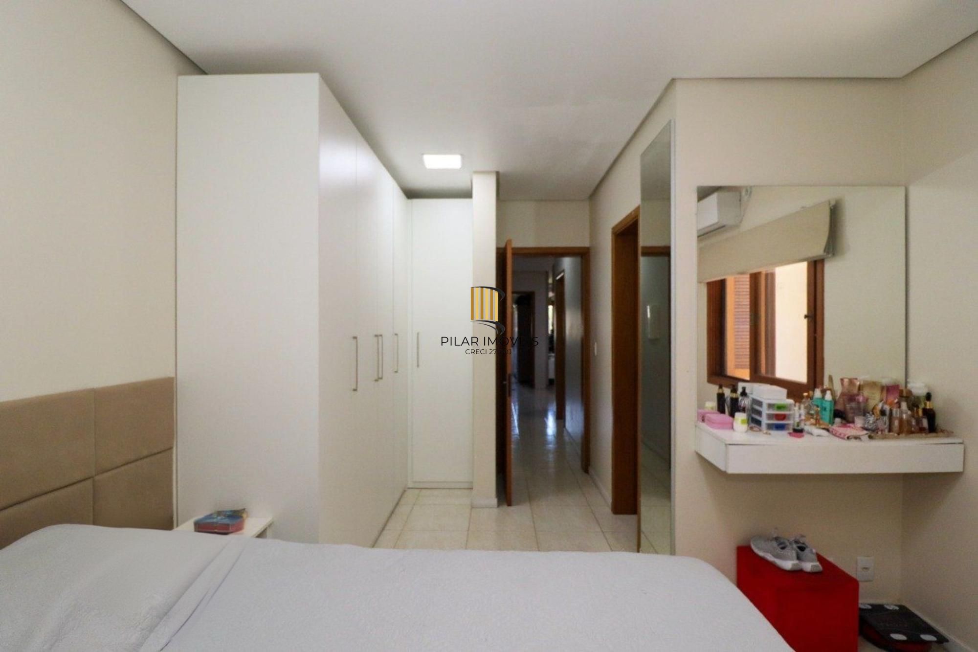 Casa com 108m² em canoas com 3 dormitórios, 3 vagas no bairro São José