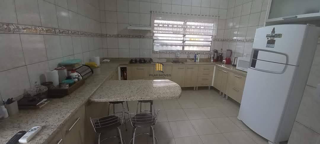 Casa para venda com 3 quartos , em Harmonia com 126 m² em Canoas