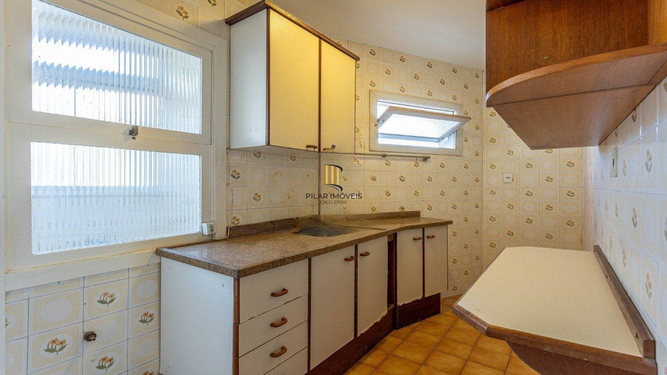 Apartamento de 1 dormitório no bairro Petrópolis