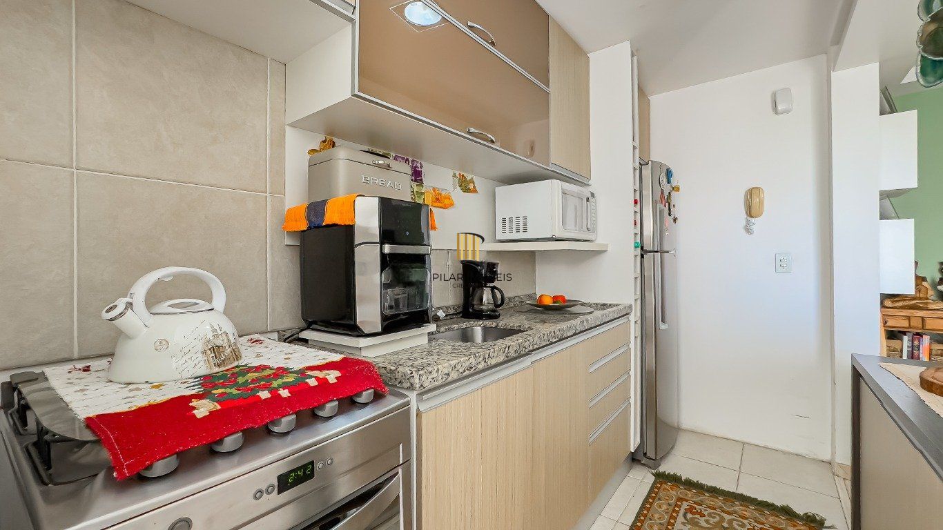 Apartamento com 2 quartos e 61m² à venda no Jardim Carvalhos em Porto Alegre.