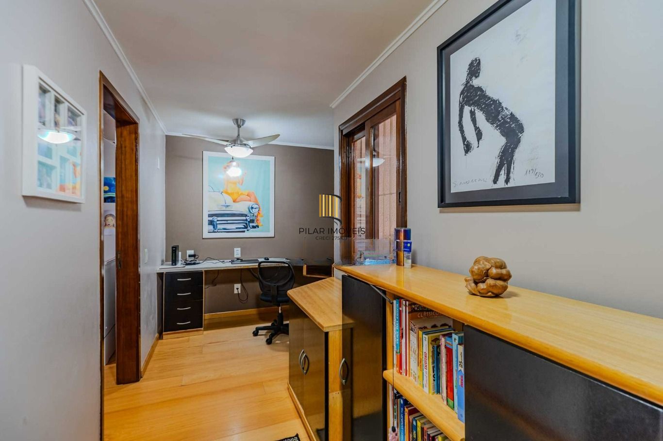 Casa com 3 quartos e 4 vagas no Bairro Vila Ipiranga