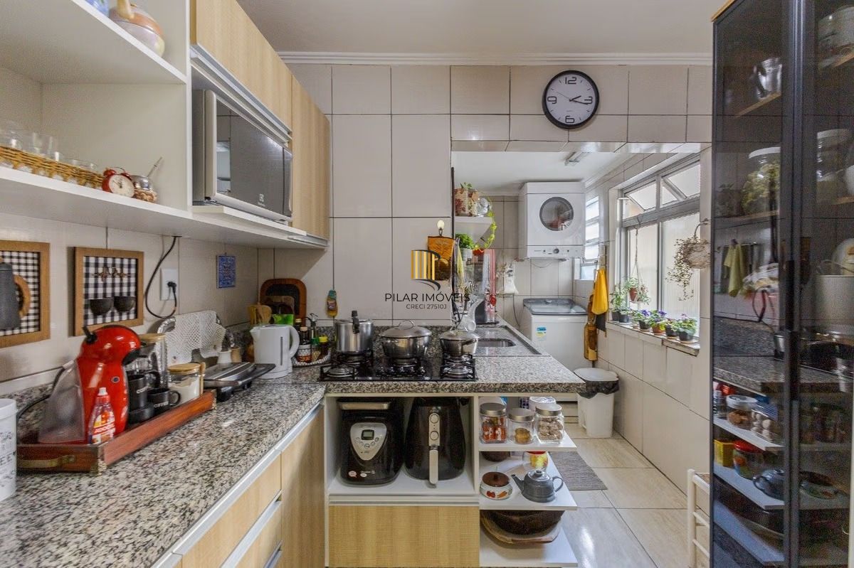 Apartamento Amplo no Rio Branco com 3 Dormitórios Próximo à UFRGS