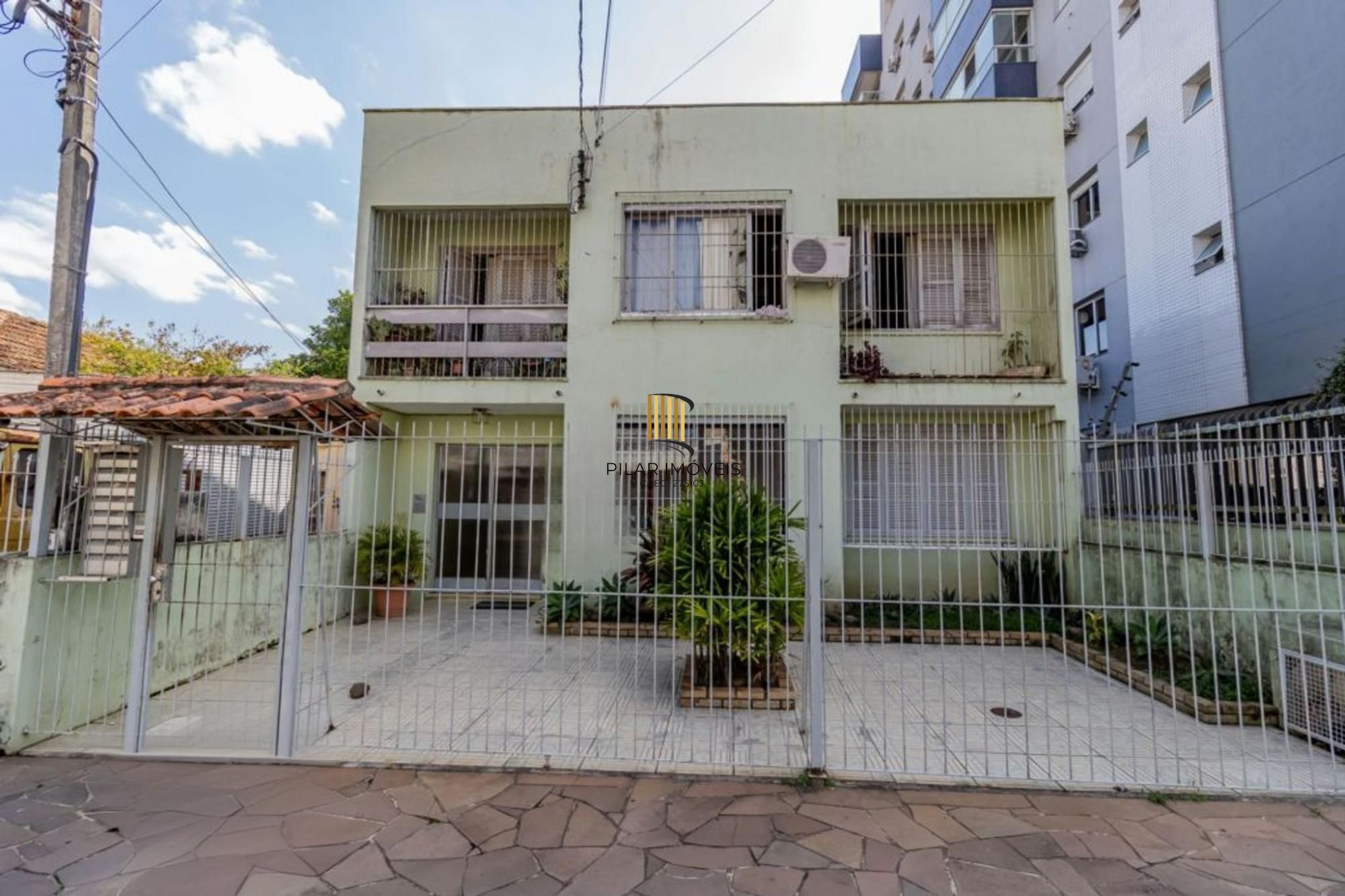 Apartamento Térreo 2 Dormitórios no Jardim Botânico – Amplo e Iluminado - Pilar Imóveis