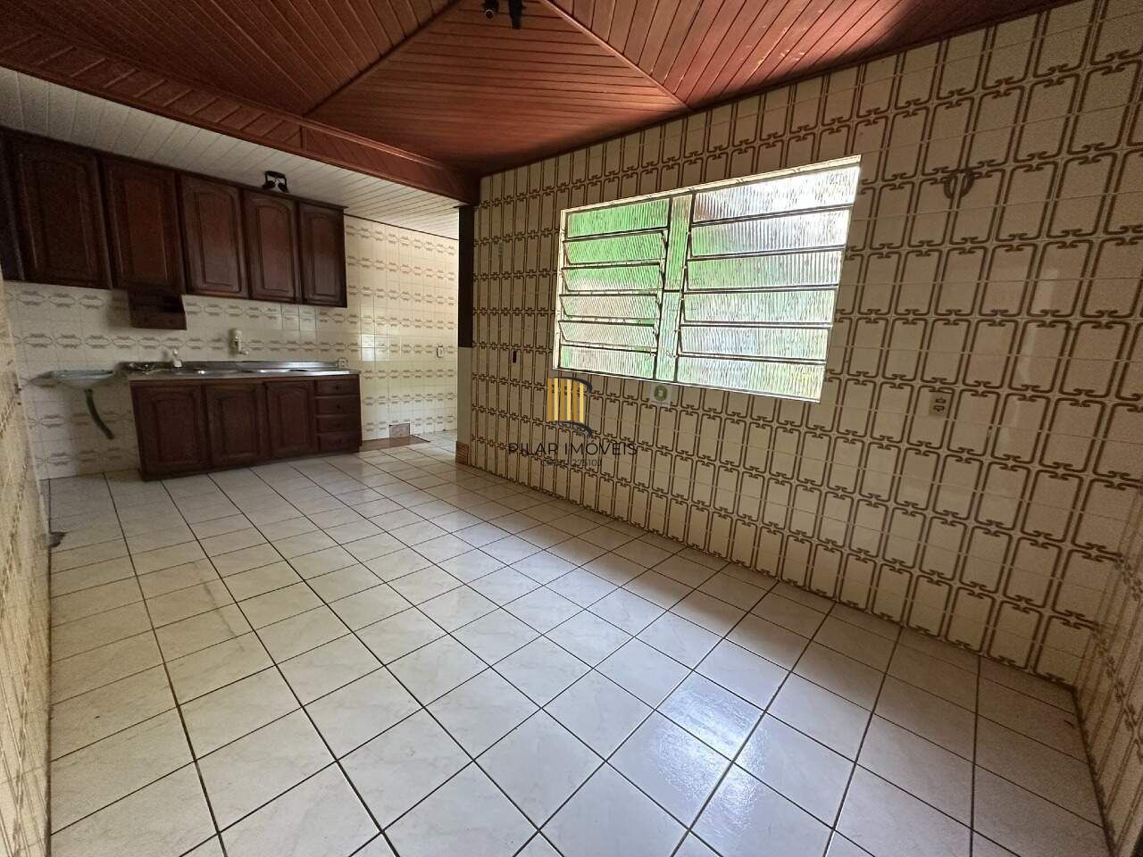 Casa 3 dormitórios na Rua Santa Isabel em Viamão-RS
