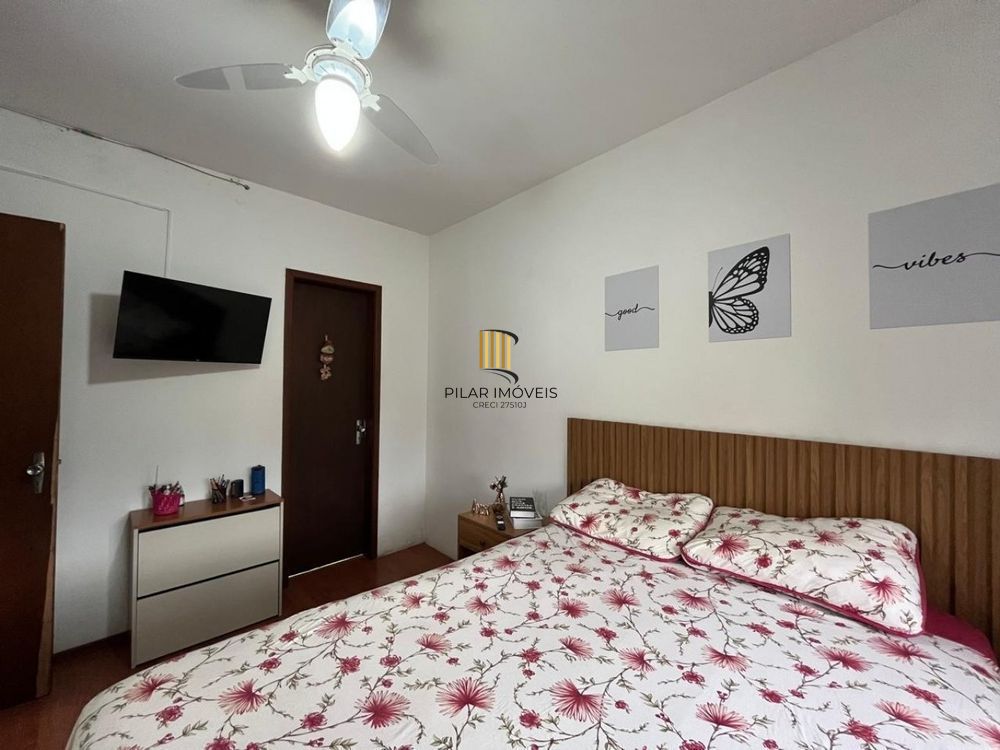 Apartamento com 1 Suite, sacada e 1 vaga de garagem no bairro Cidade Baixa