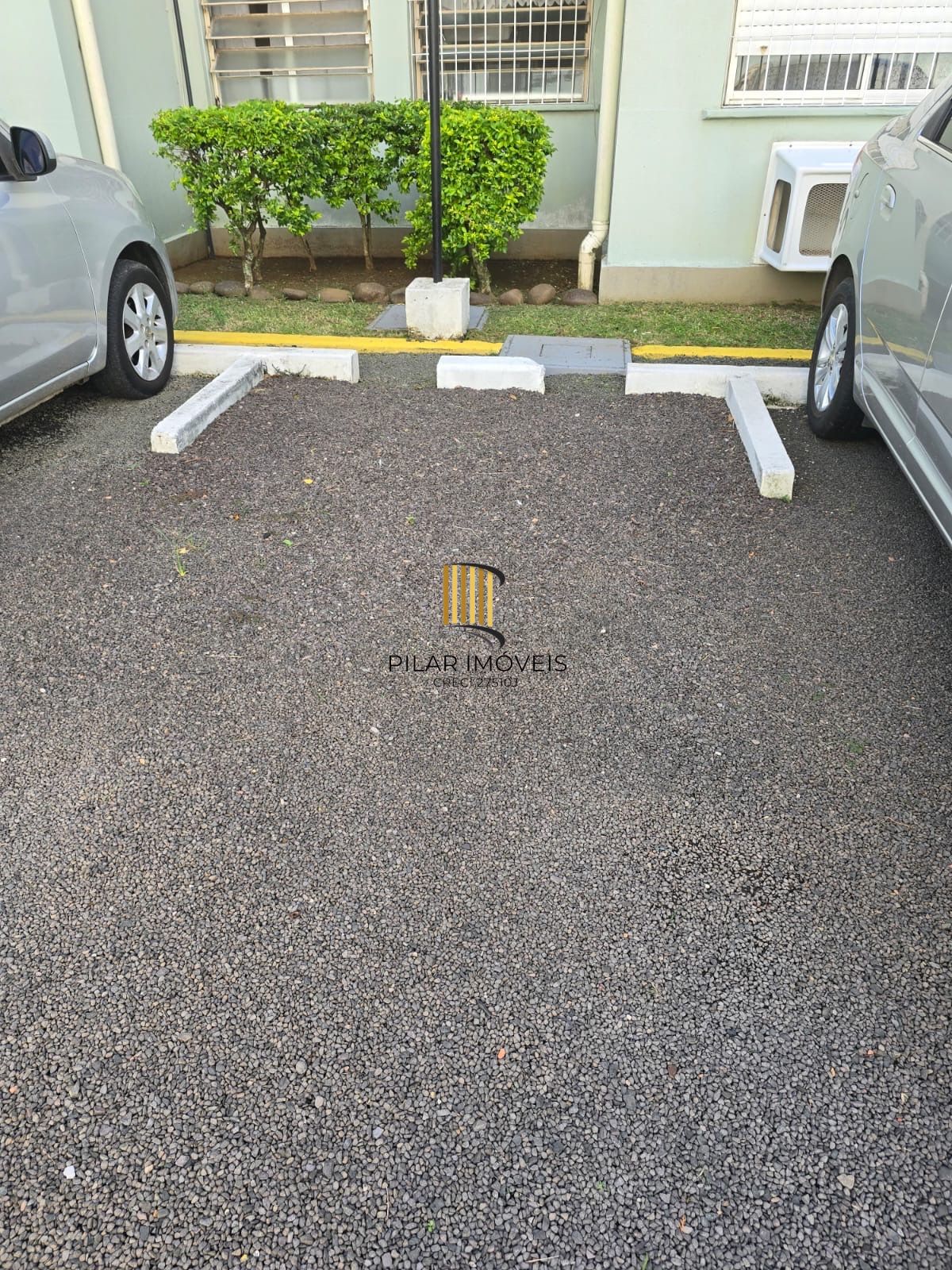 Apartamento de 2 dormitórios, 1 vaga, elevador no bairro Sarandi