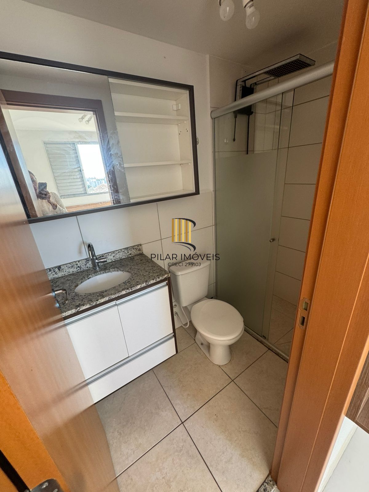 Apartamento com Sacada Linda Vista com 1 vaga de garagem