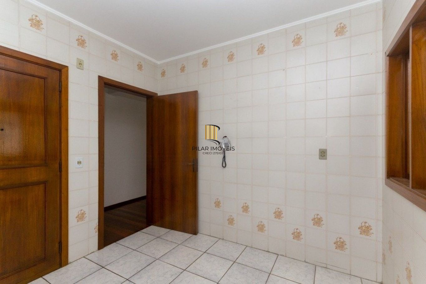 Apartamento à venda com 3 quartos 116 m², bairro São João.