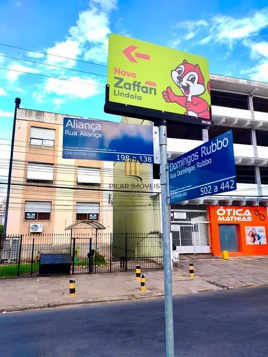 Apartamento de 1 quarto à venda no bairro Jardim Lindóia em Porto Alegre