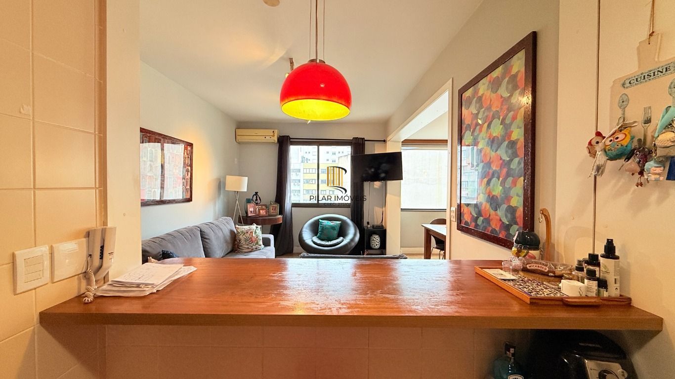 Apartamento com 2 quartos, sendo 1 suíte e 2 vagas no bairro Bela Vista