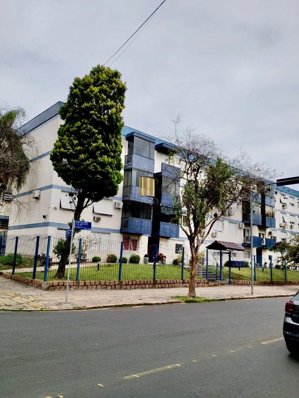 Apartamento de 2 quartos 2 banheiros Terceiro andar 74m2 Vila Ipiranga Iguatemi