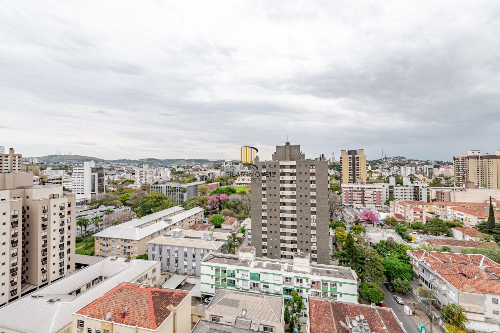 Apartamento 3 Dorm, 2 vagas e Elevador, com Vista para o Guaíba e vaga Dupla.
