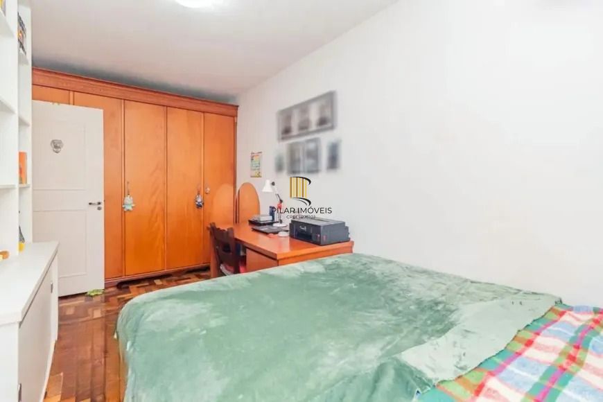 Apartamento com 2 quartos e 58m² à venda em Passo da Areia, Porto Alegre.