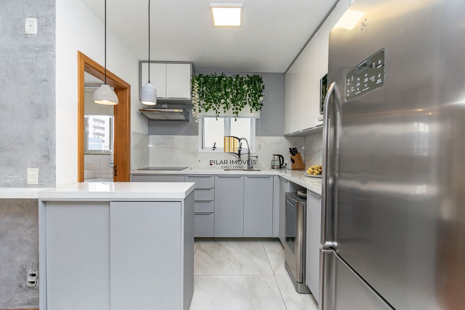 Apartamento 2 quartos, 1 suíte, 74m² e elevador no bairro Vila Ipiranga.