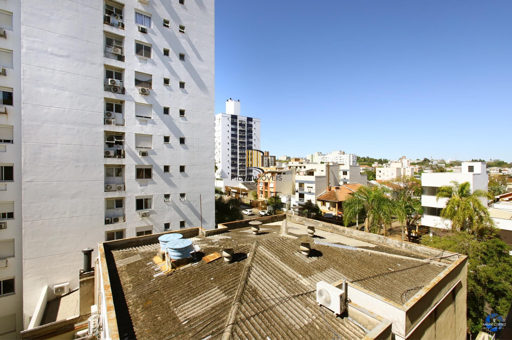 Cobertura com 3 dormitórios e 2 vagas no Bairro Santana