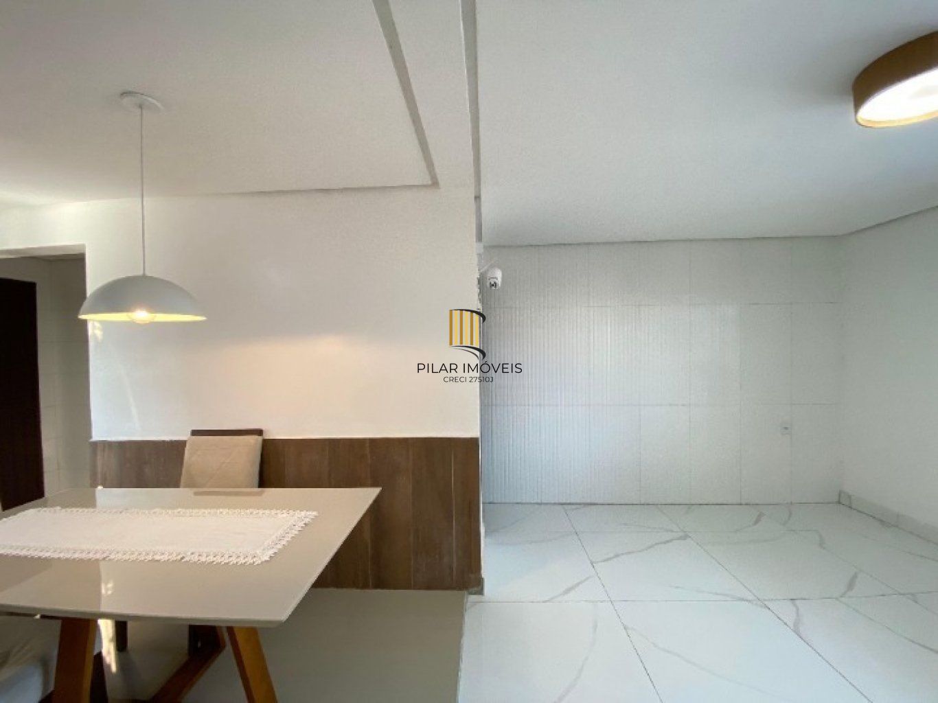 Casa com 3 Dormiórios, 2 vagas de garagem no bairro Harmonia em  Canoas.