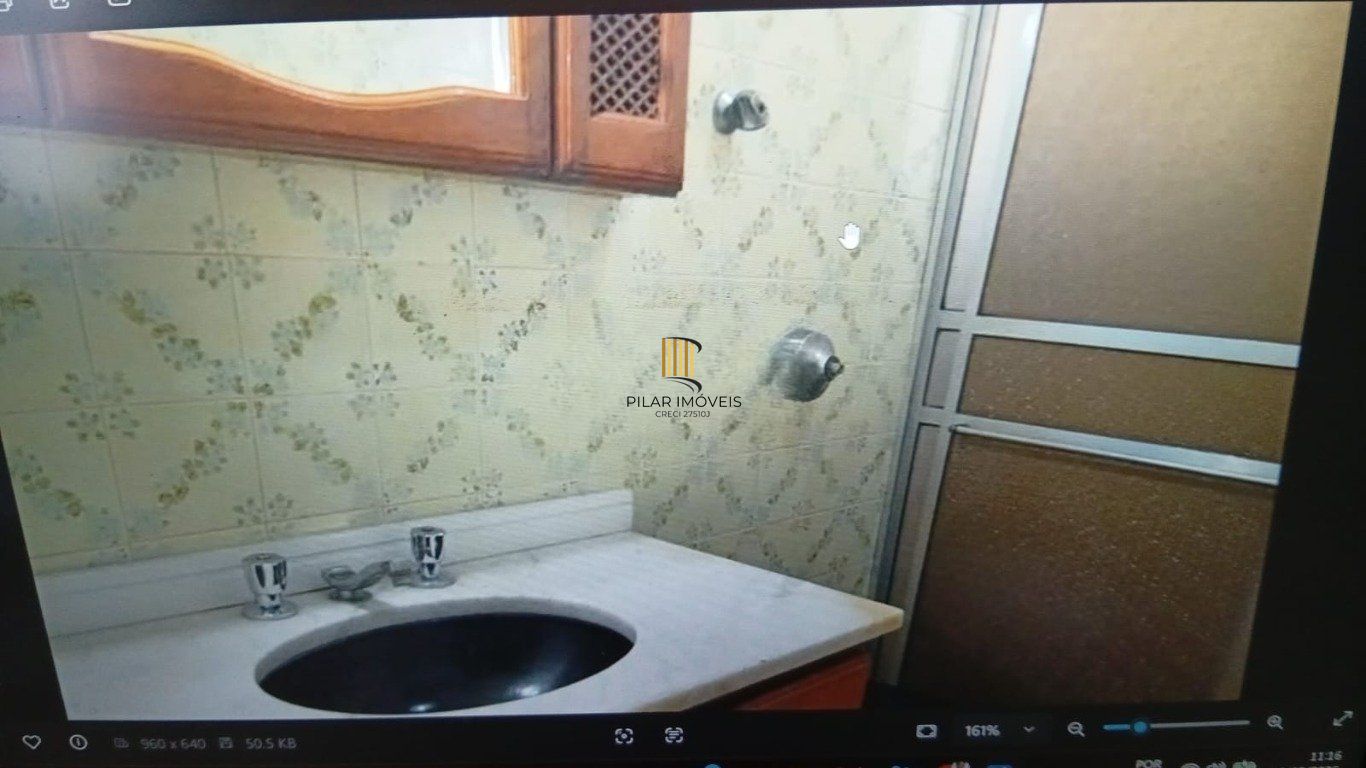 Apartamento de 2 dormitórios e 1 vaga de garagem em Canoas.