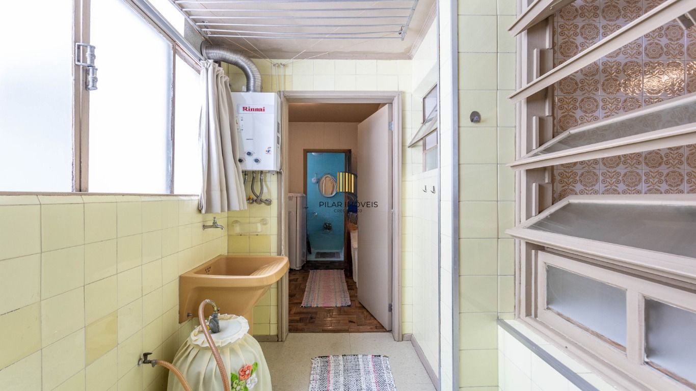 Apartamento mobiliado 3 dormitórios no bairro Petrópolis
