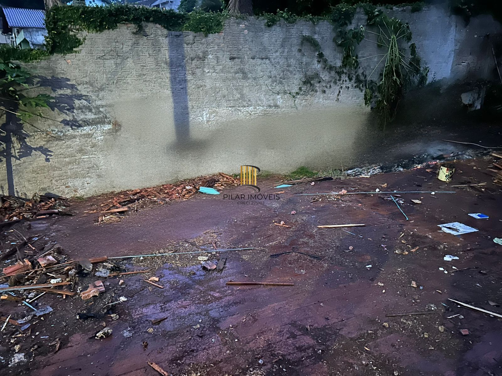 Terreno 70m² no Bairro Vila Jardim