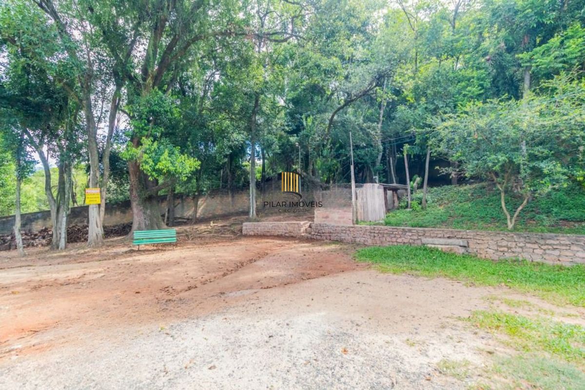 Casa em condomínio 4 dormitórios com piscina e energia solar no Santo Antonio