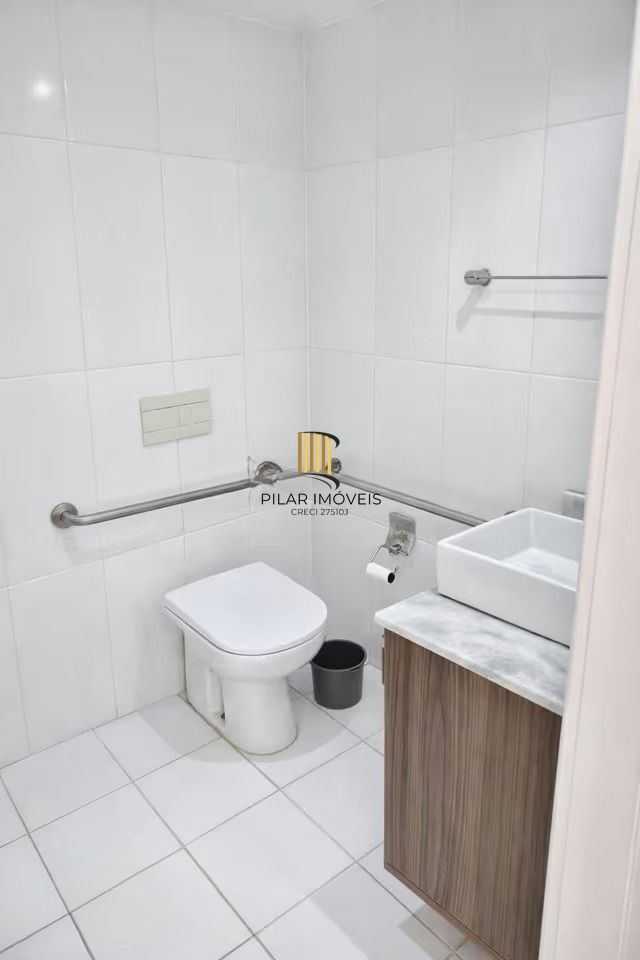 Apartamento de 2 dormitórios  Sarandi Porto Alegre.