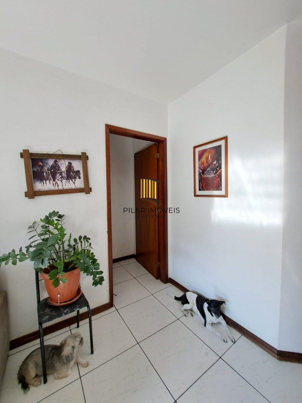 Cobertura de 2 dormitórios bairro Medianeira