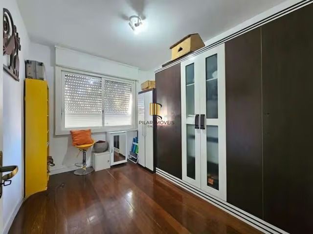 Apartamento de 2 dormitórios no bairro vila jardim Porto Alegre.