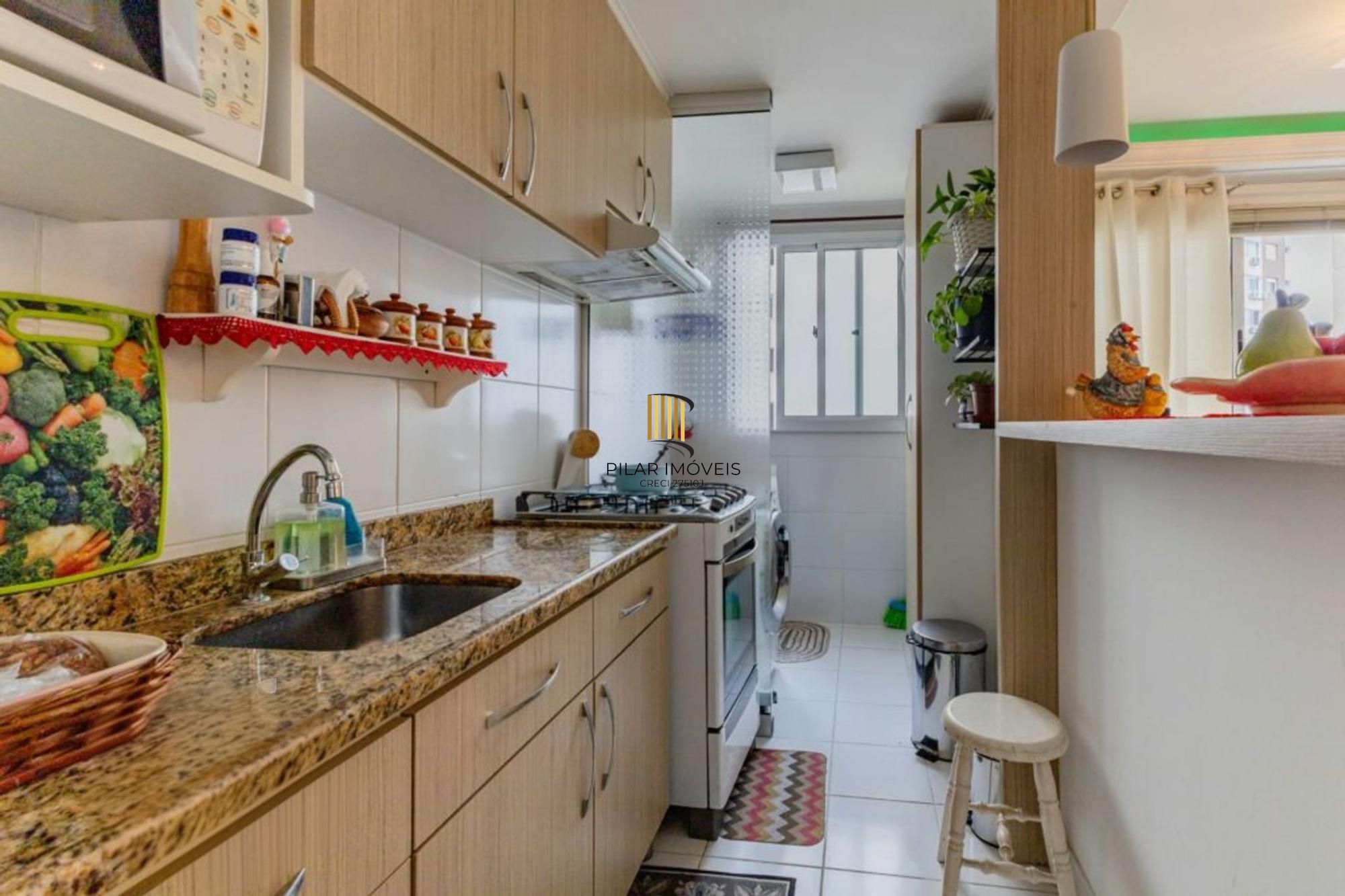 Apartamento de 3 quartos,suíte,elevador e 1 vaga no bairro Vila Ipiranga.