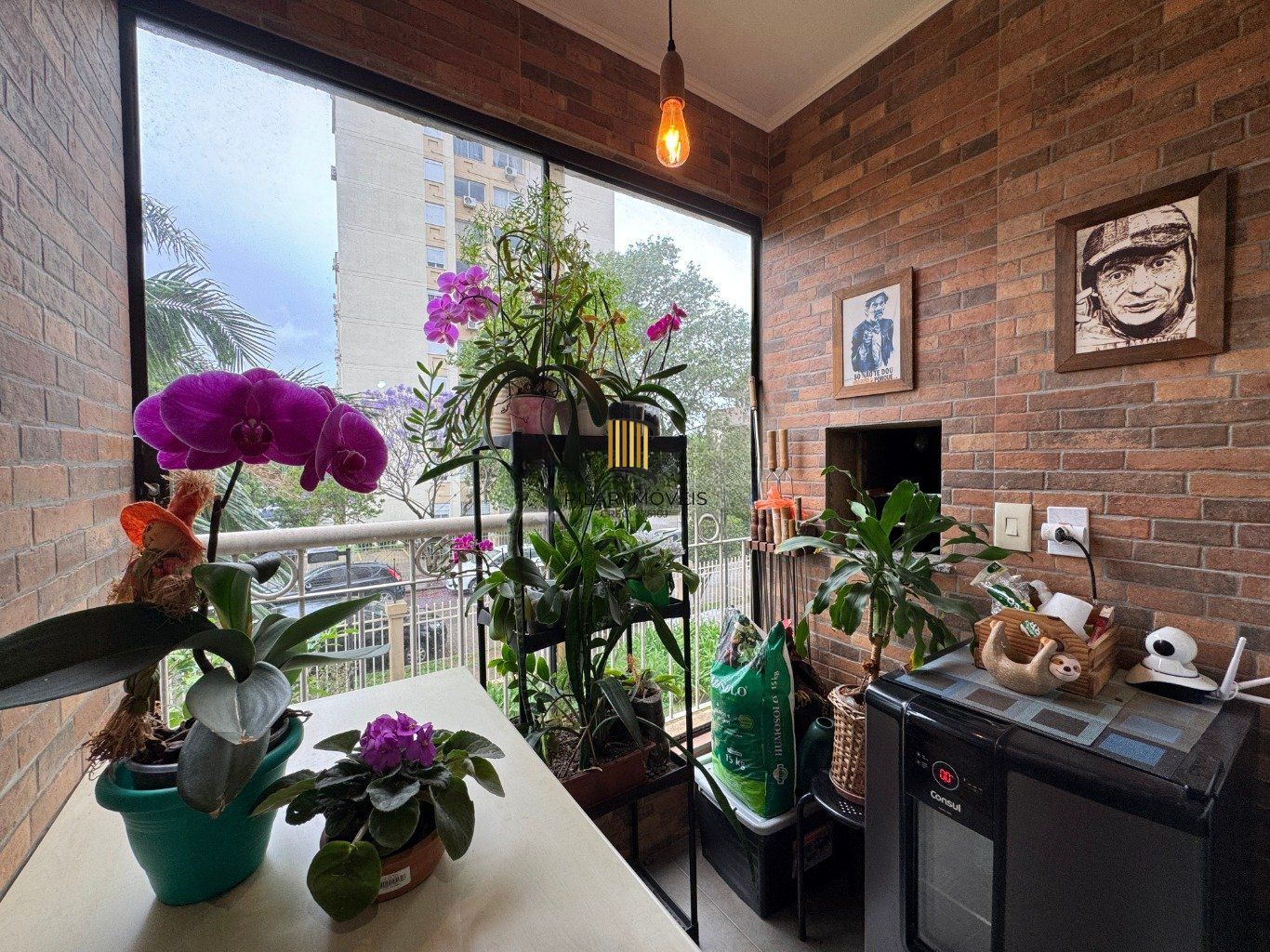 Apartamento com 2 quartos, 1 vaga e elevador no bairro Sarandi - Pilar Imóveis