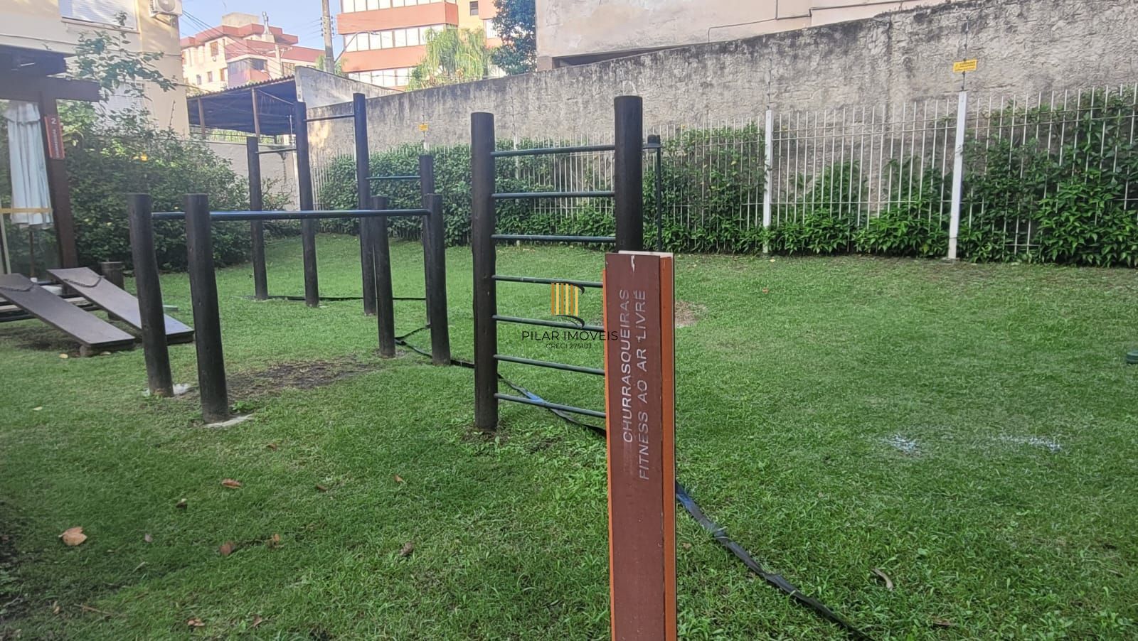 Apartamento mobiliado de 2 quartos, elevador e 1 vaga Jardim Lindóia