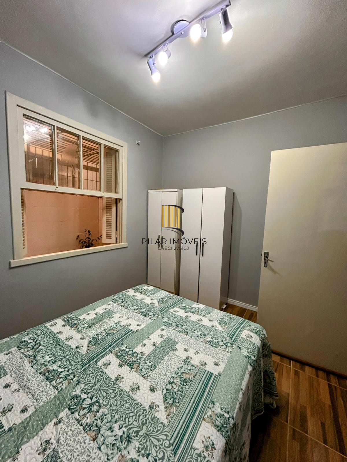 Apartamento Térreo, com 2 quartos e pátio privativo no bairro Cristo Redentor.