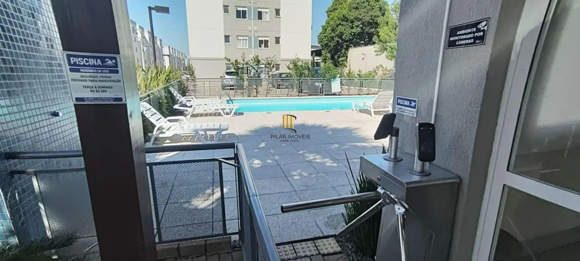 Apartamento de 2 dormitórios, piscina e 1 vaga de garagem em Canoas.