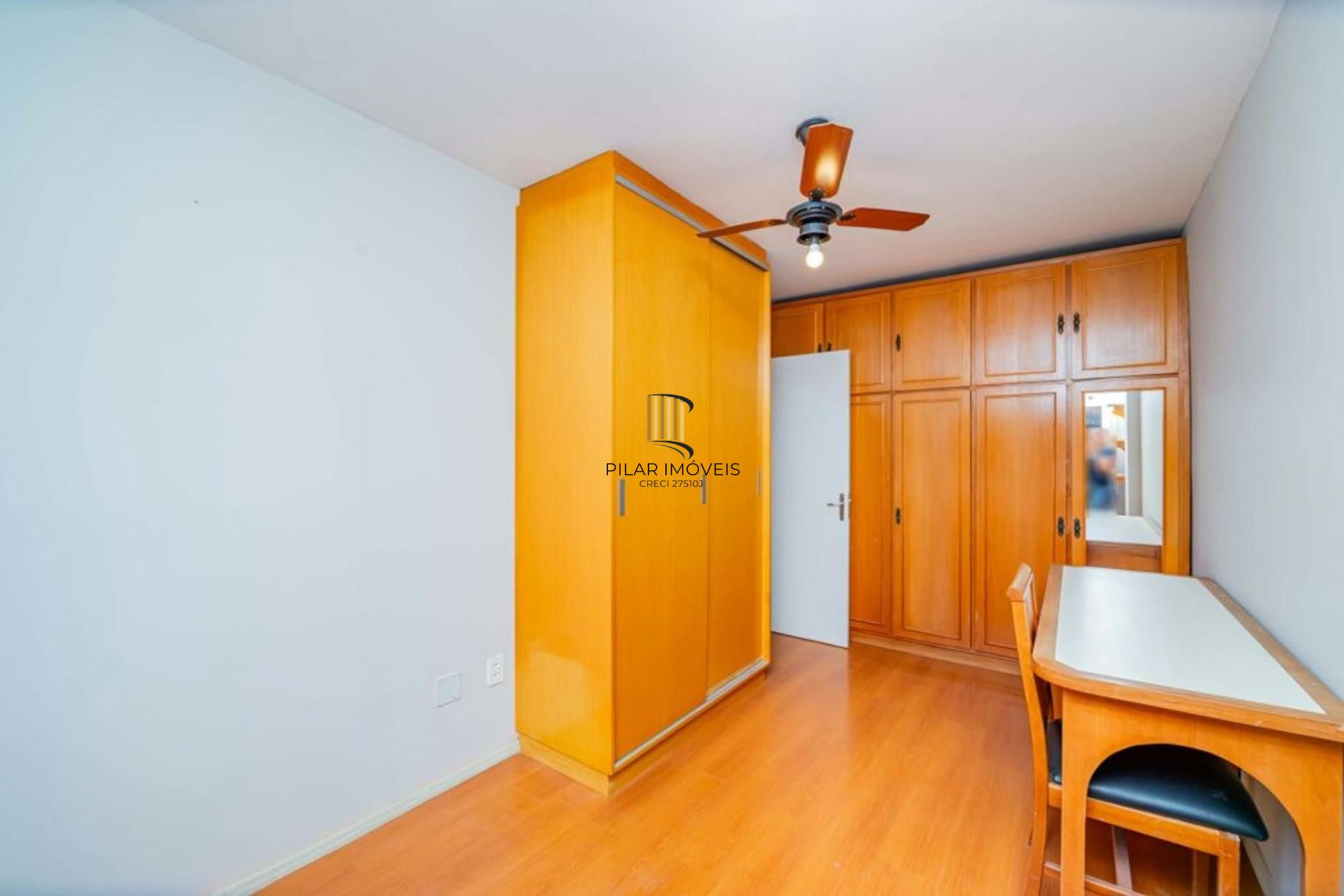 Apartamento 2 dormitórios, 1 vaga, elevador no bairro Higienópolis
