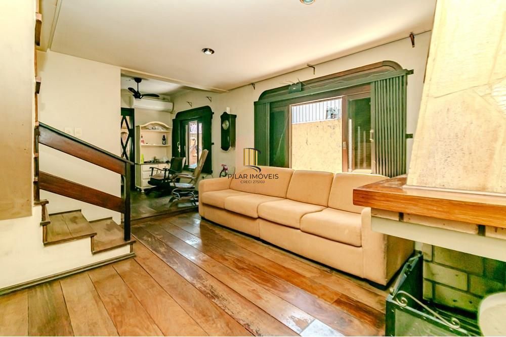 Casa com 3 dormitórios e 185m² no bairro higienópolis
