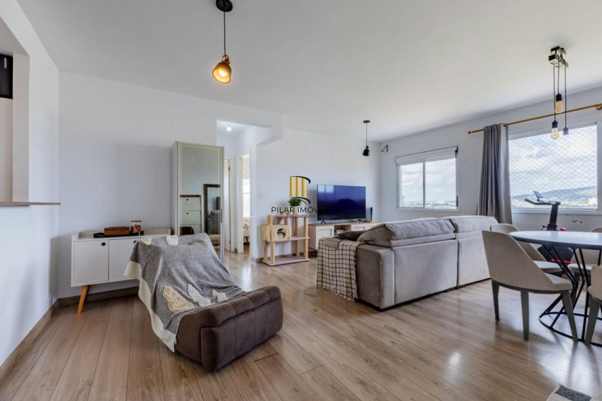 Apartamento com 3 quartos, 2 vagas, piscina elevador no bairro Vila ipiranga