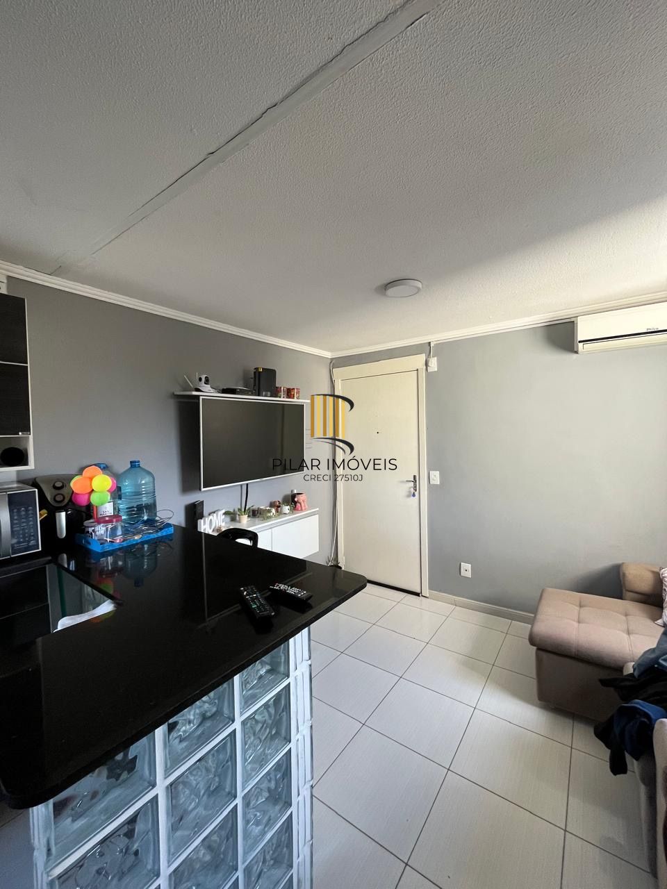 Apartamento 2 dormitórios semi mobiliado no Mário Quintana Porto Alegre