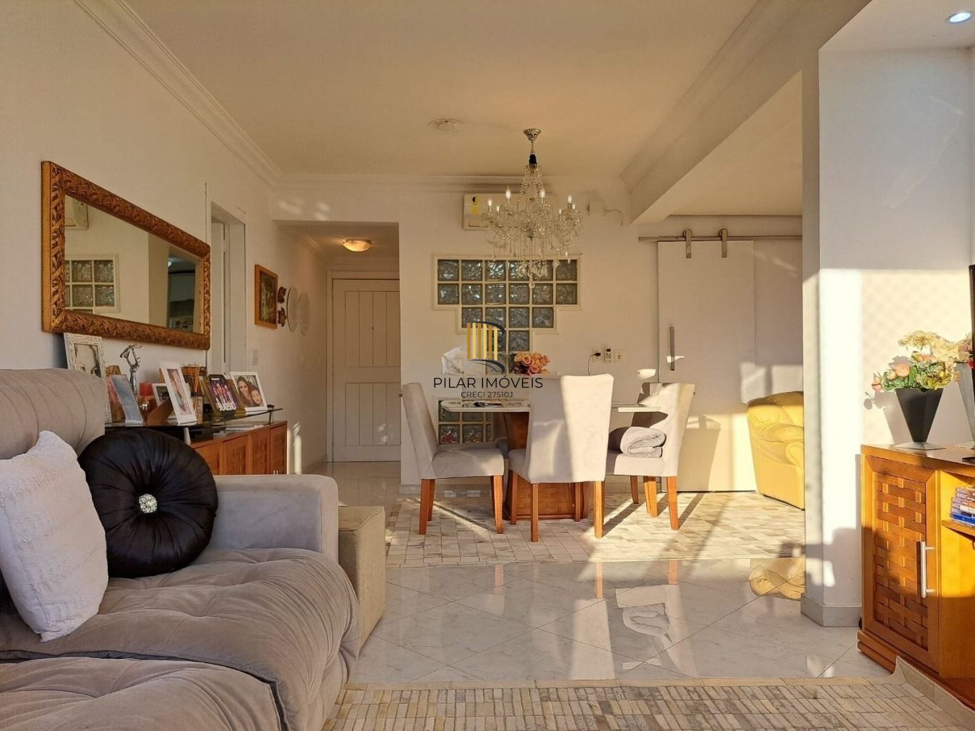 Apartamento à venda com 3 Dormitórios 102 m² no Bairro Higienópolis