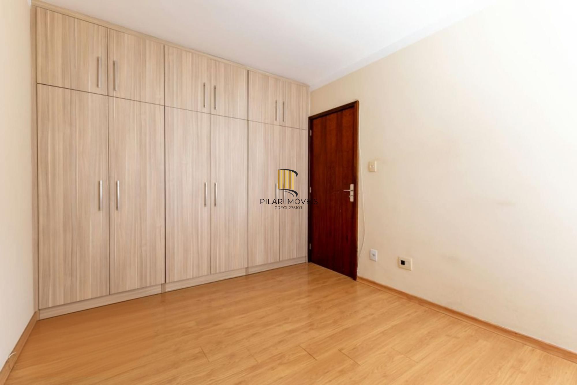 Apartamento de 2 quartos, suíte, 1 vaga no bairro Auxiliadora