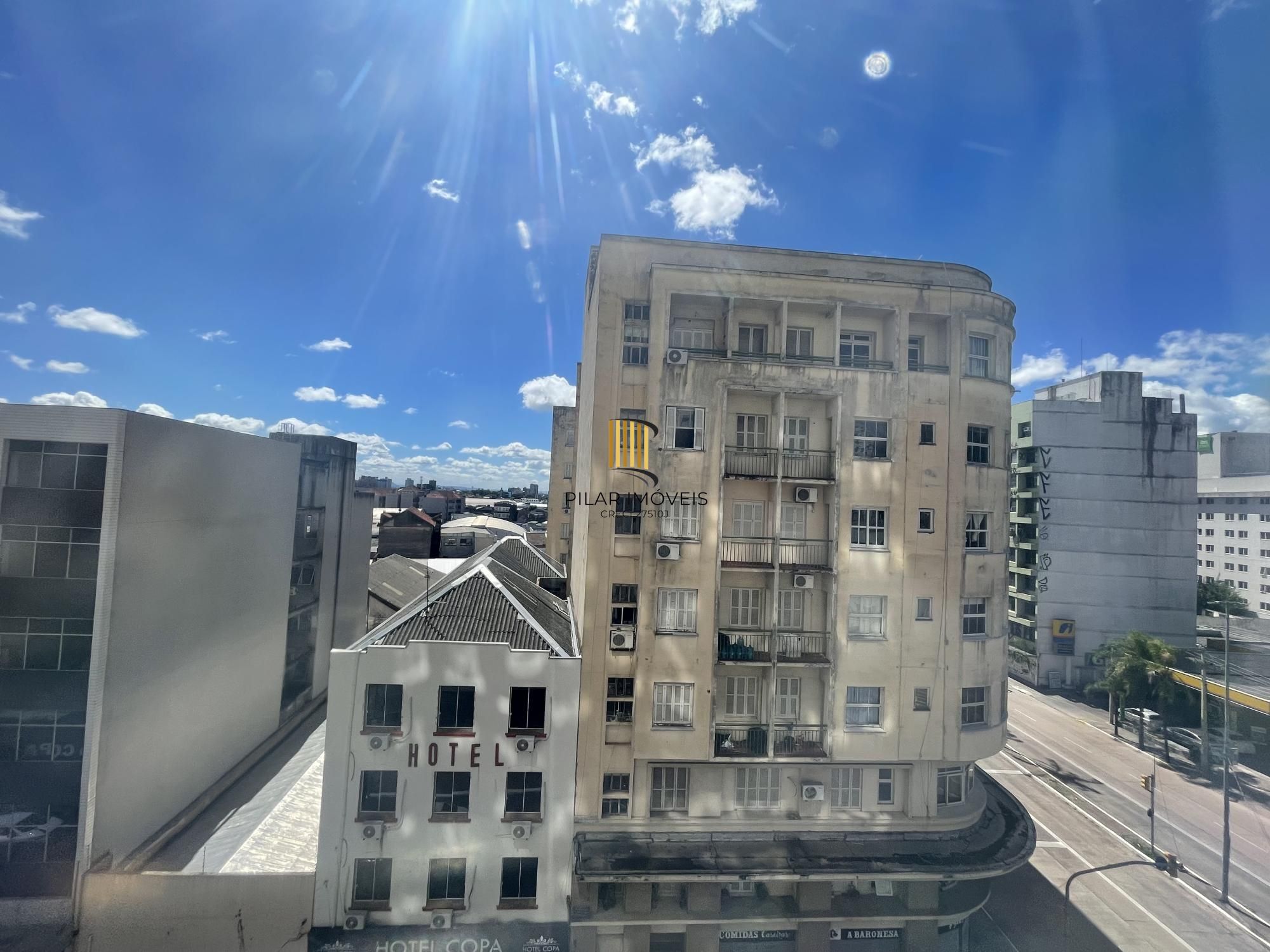 Sala comercial com 73 metros privativos no Bairro Floresta