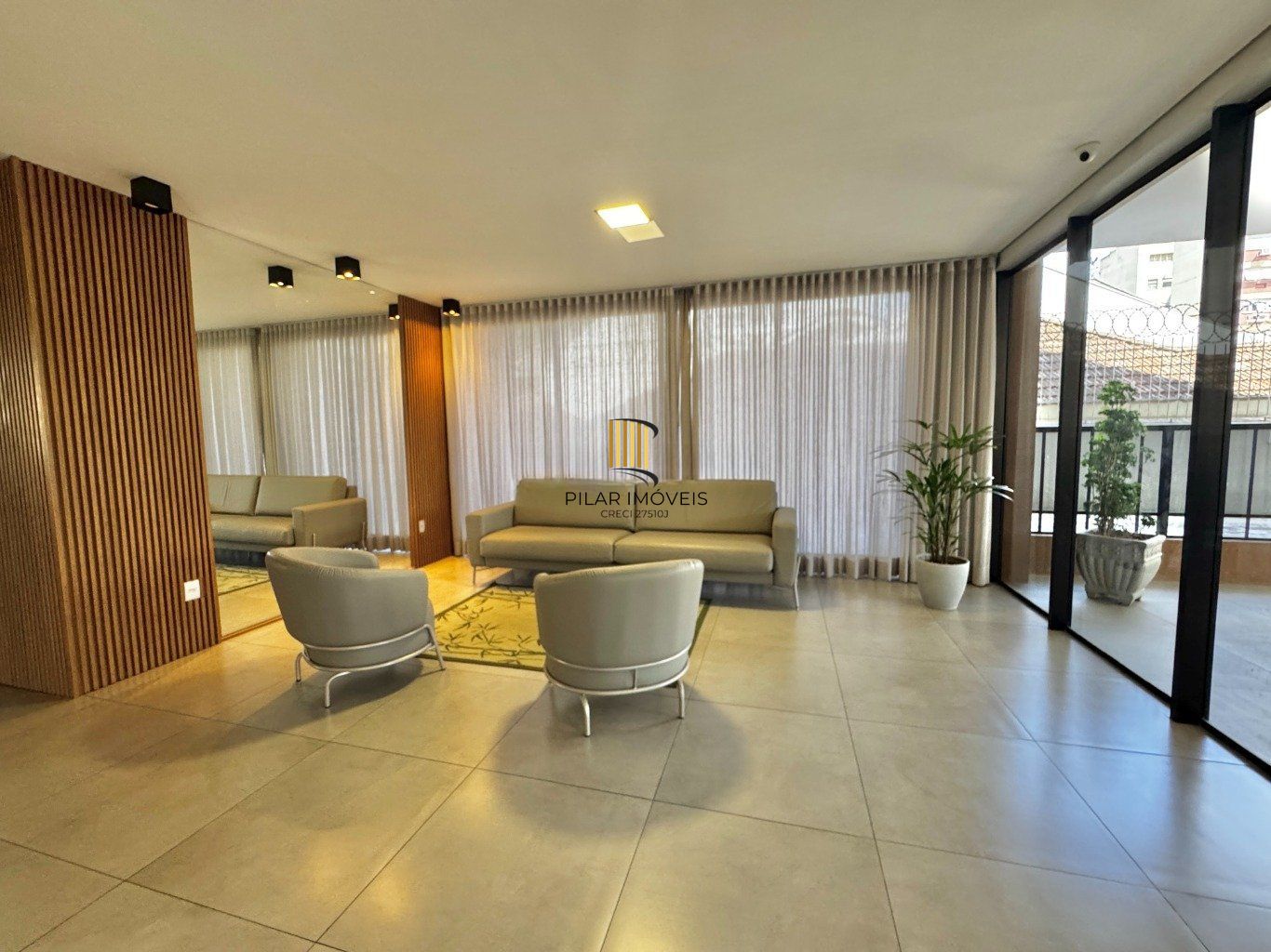 Apartamento de 3 dormitórios, elevador e 1 vaga de garagem em Canoas.