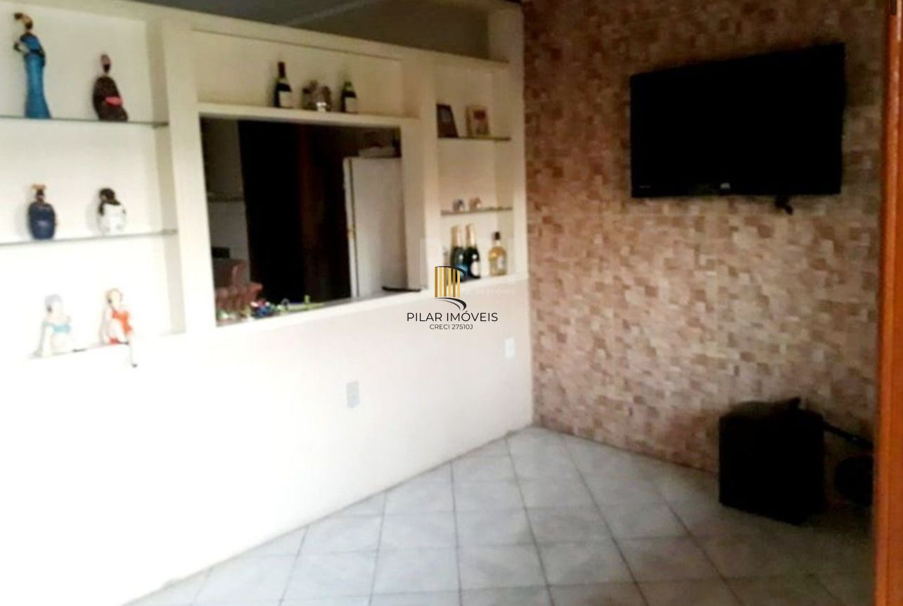 Casa 133m2  com piscina 3 dormitórios e 1 vaga Cachoeirinha