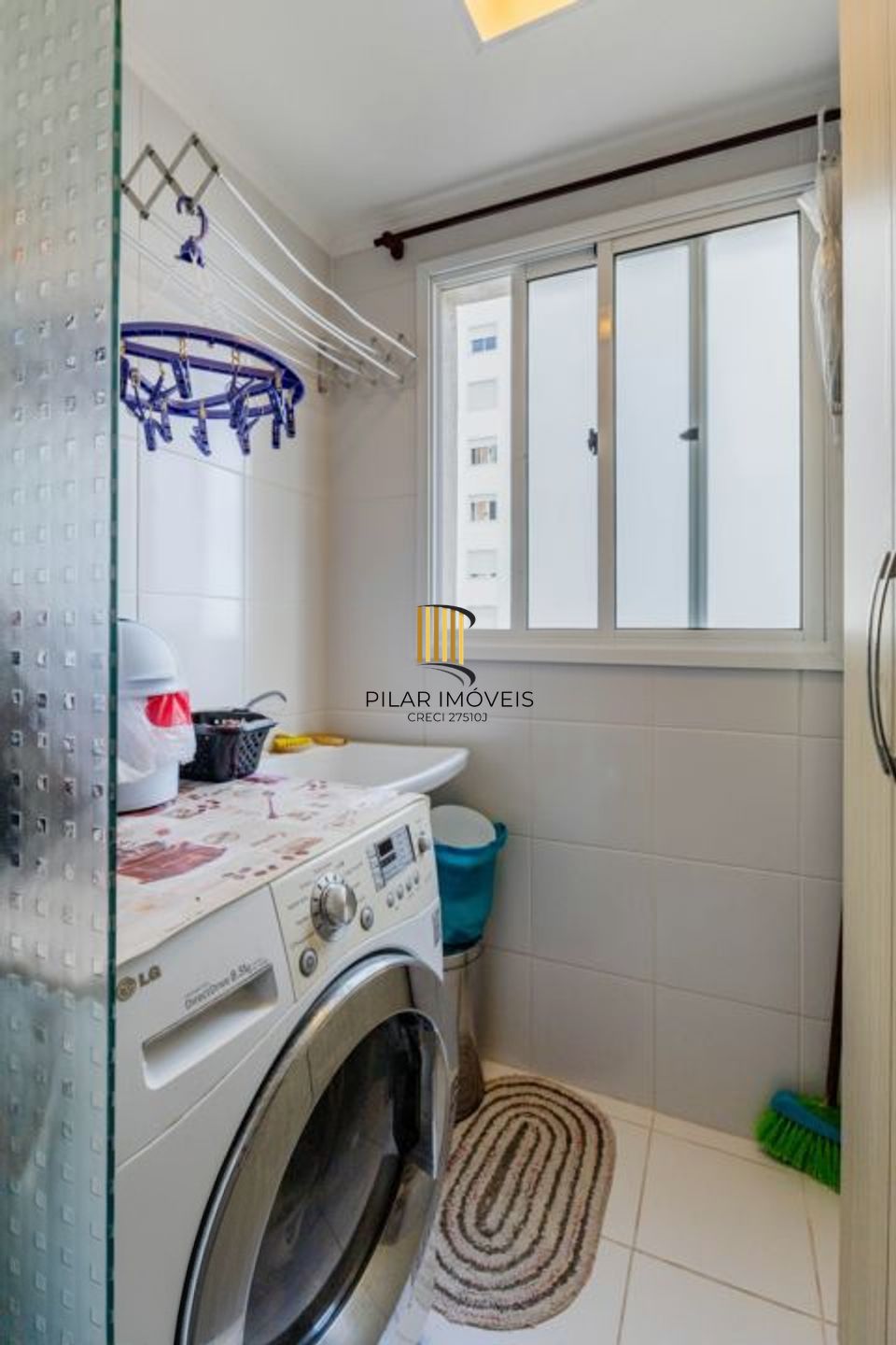 Apartamento de 3 quartos,suíte,elevador e 1 vaga no bairro Vila Ipiranga.