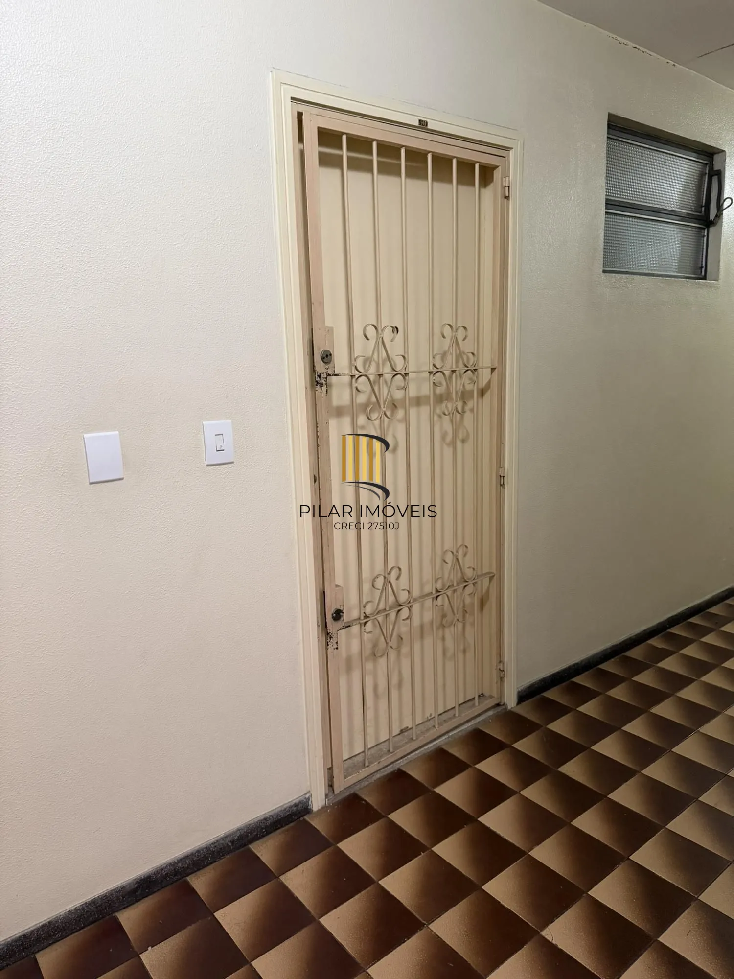 Apartamento 1 dormitório na rua Irmão José Otão, Independência